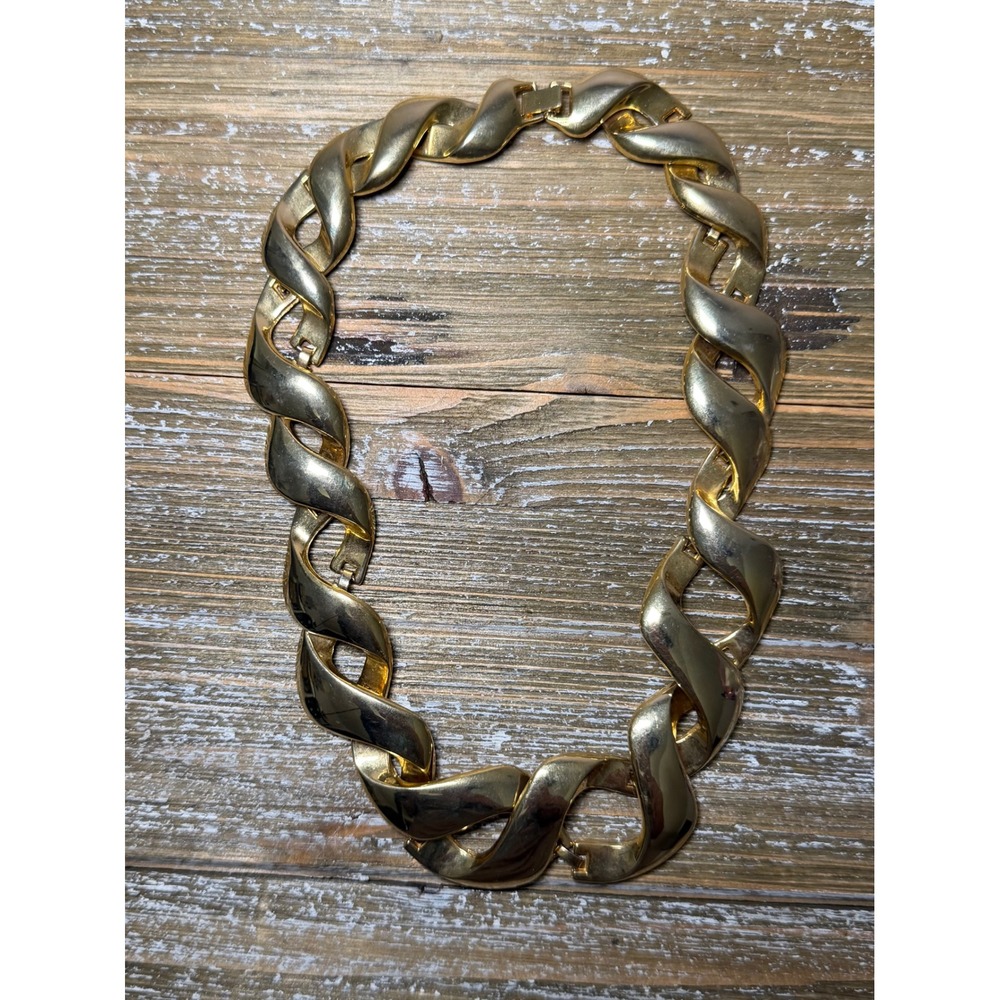 Vintage‎ Chunky Gold Tone Link Necklace Bold Glam Twisted Curb Chain 18 Inch